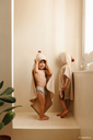 So-cute-baby-bath-poncho-almond-nobodinoz-2-8435574931276.webp