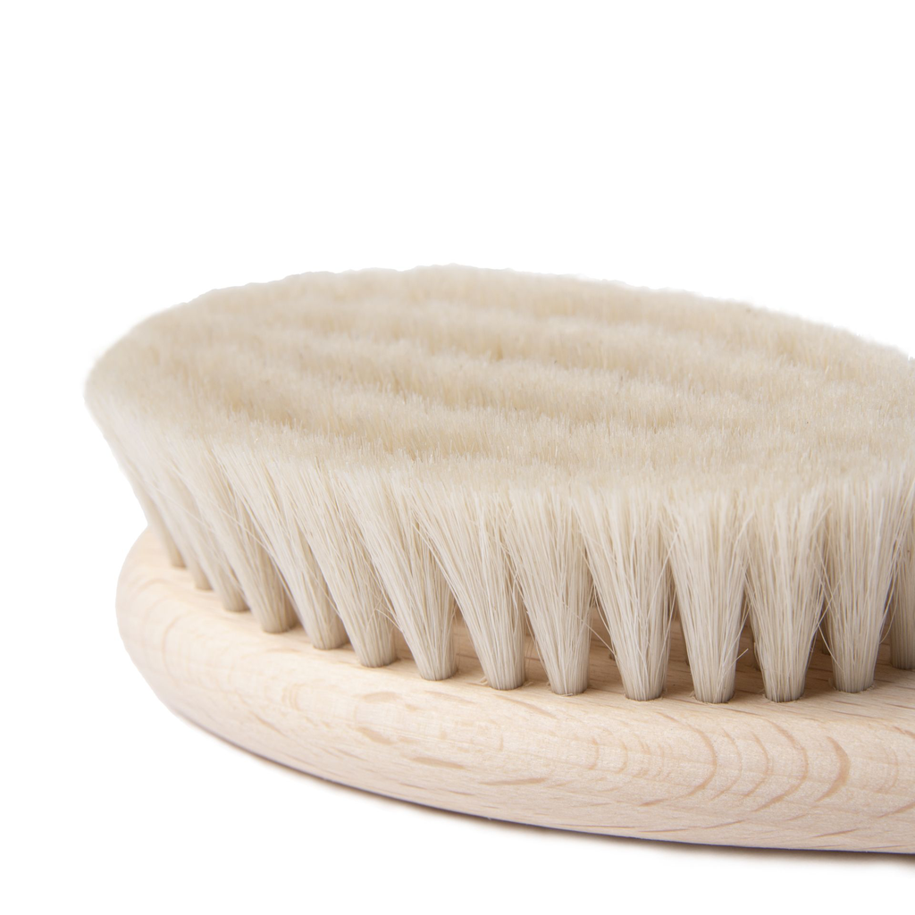 Extra-soft-natural-baby-brush-nobodinoz-3-2000000107998.webp
